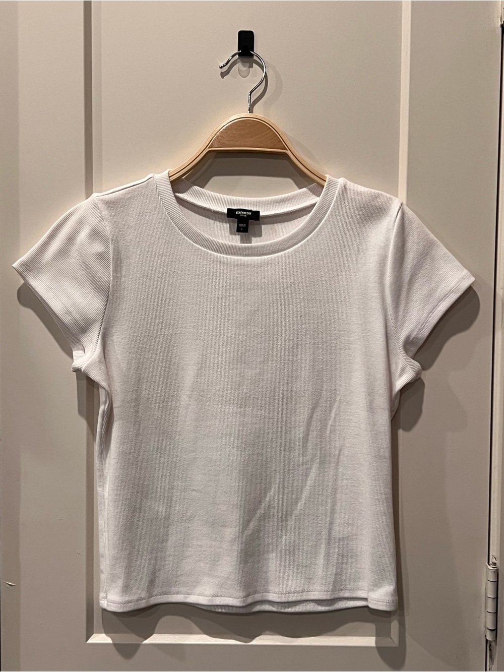 Express White Short Sleeve Ribbed Crew Tee